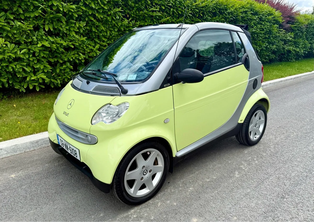 Smart Car ForTwo Convertible - Image 2