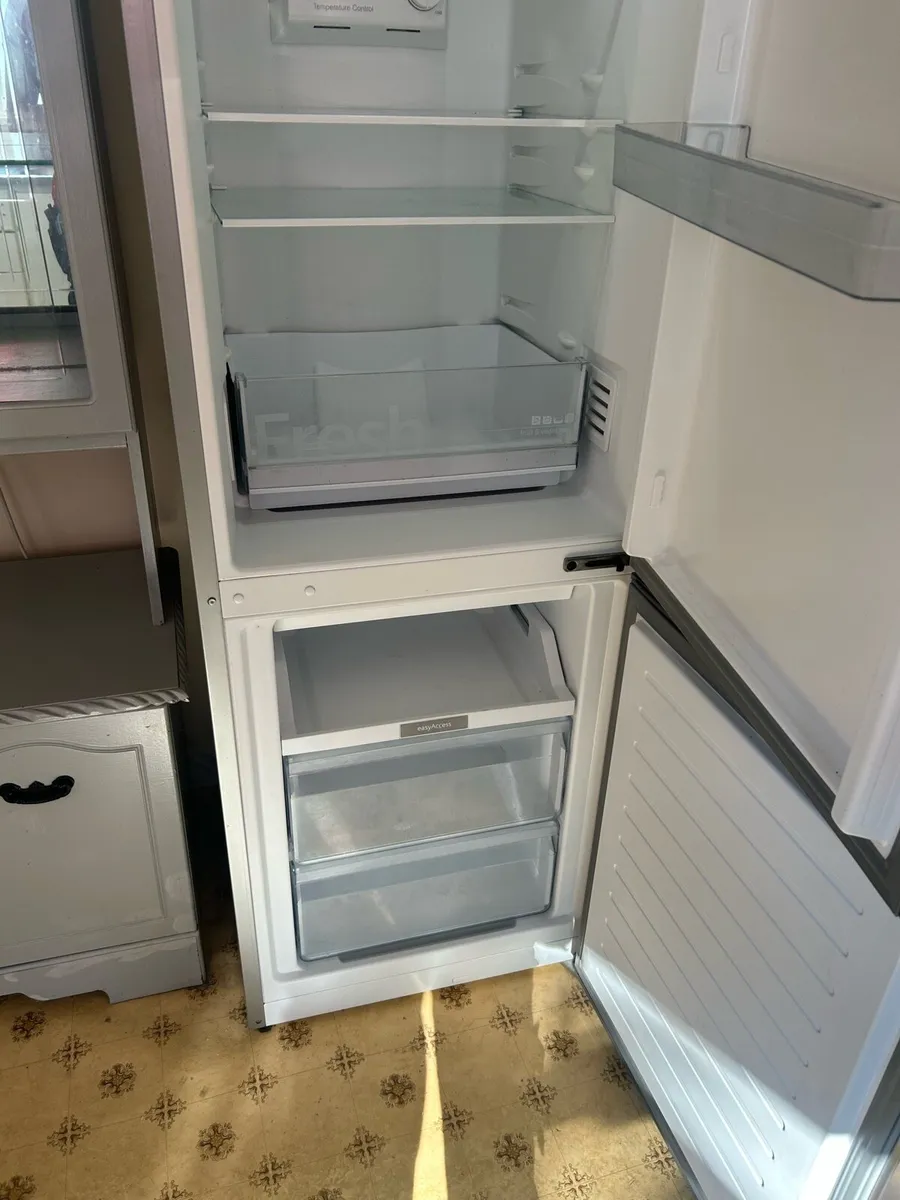 Fridge - Image 3