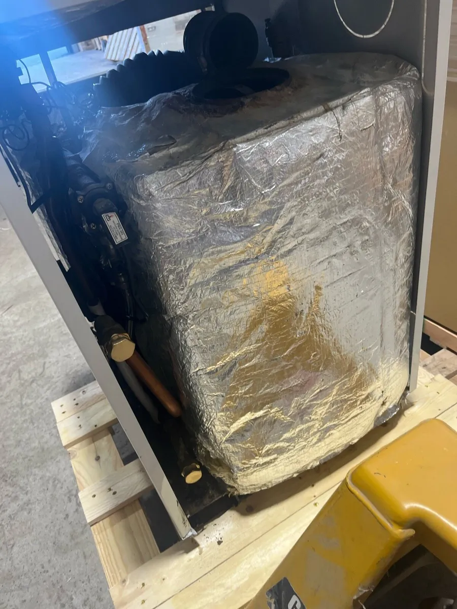 Oil boiler - Image 3