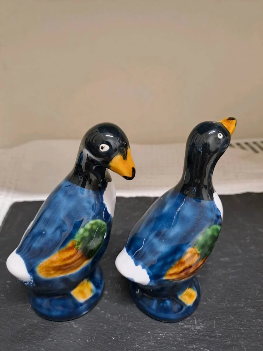 Vintage Ceramic Duck Salt Pepper Shakers Pair - Image 4