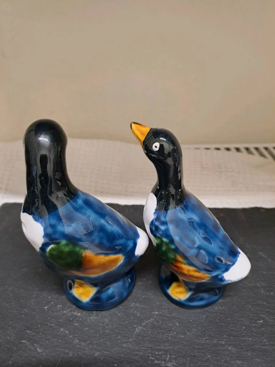 Vintage Ceramic Duck Salt Pepper Shakers Pair - Image 3