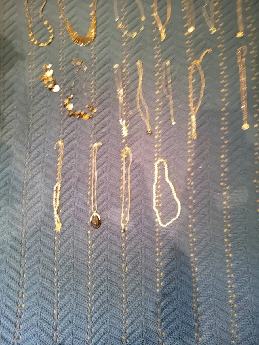 Costume jewelery bundle - Image 4