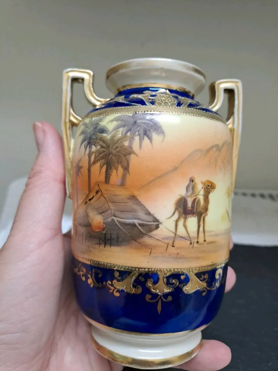 1920 Noritake vase - Image 1