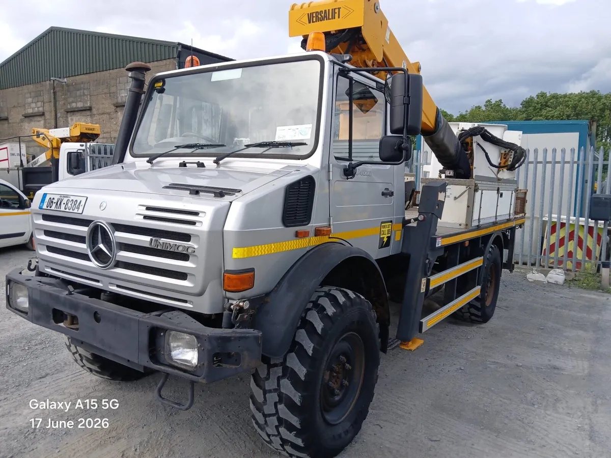 Mercedes Unimog hoist - Image 2