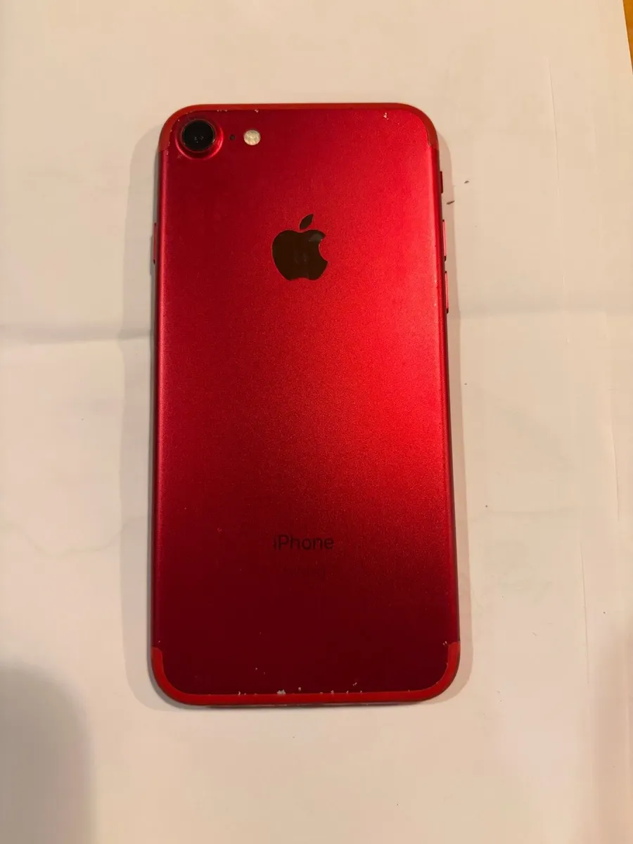 IPhone 7 - Image 1