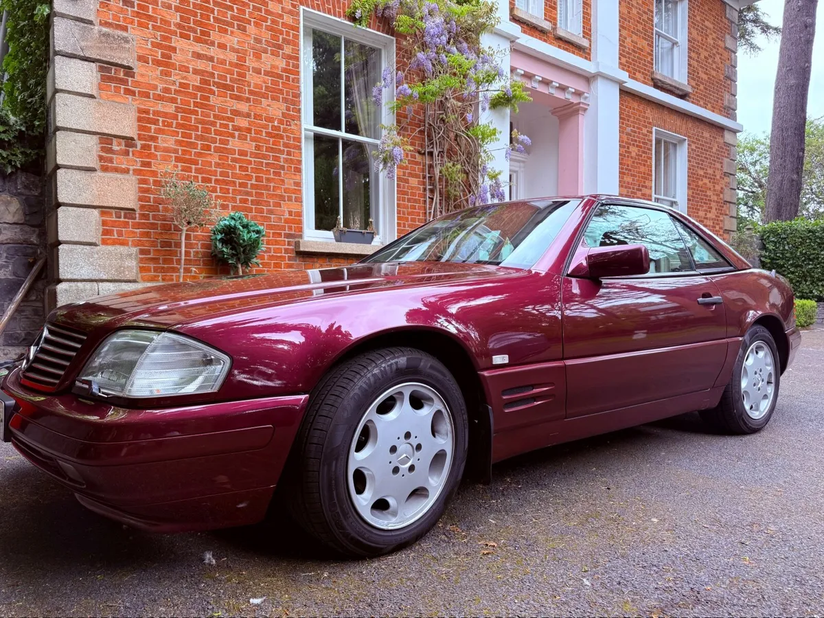 Mercedes-Benz SL-Class 1995 - Image 2
