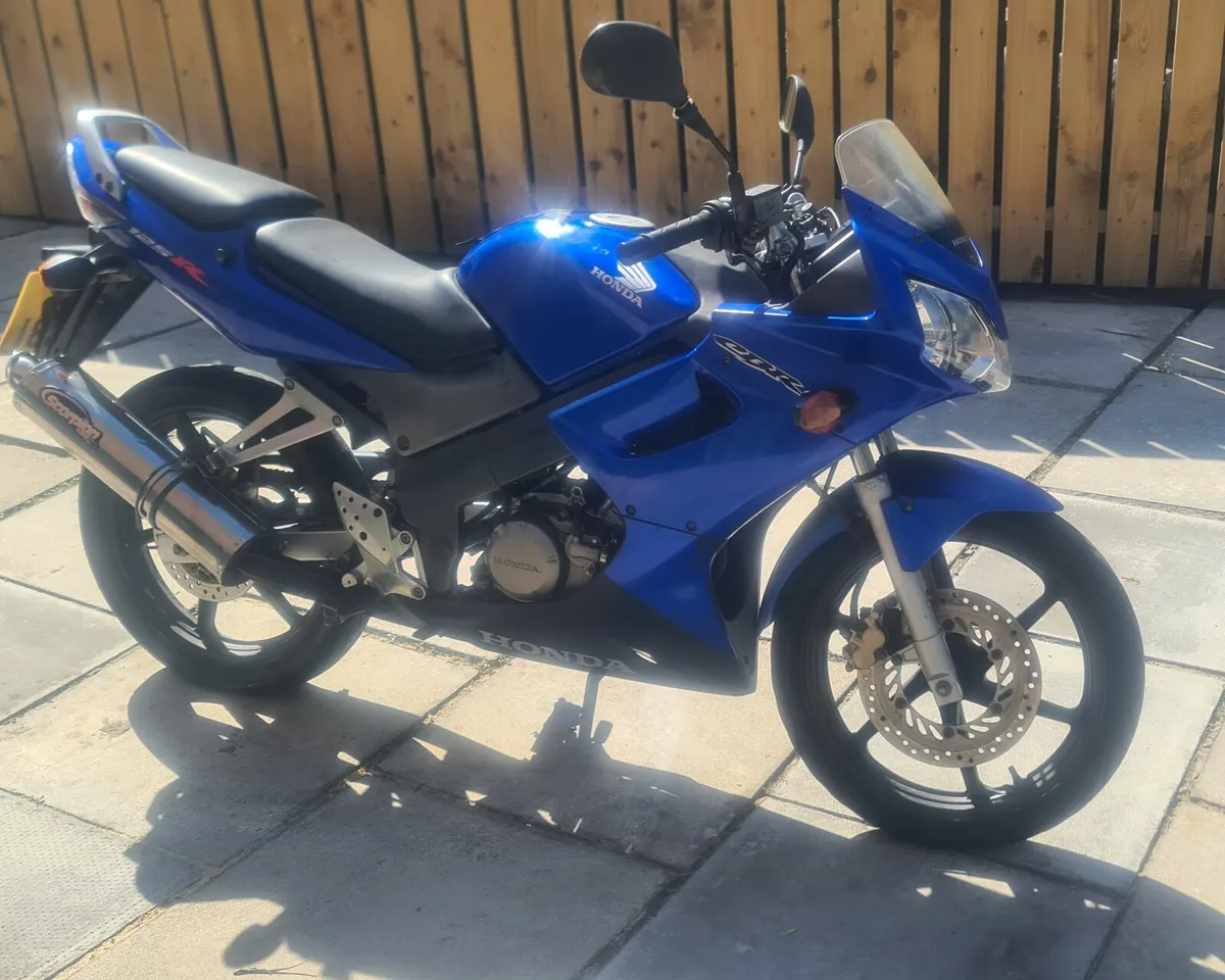 😱2005 125 Honda CBR - Image 4