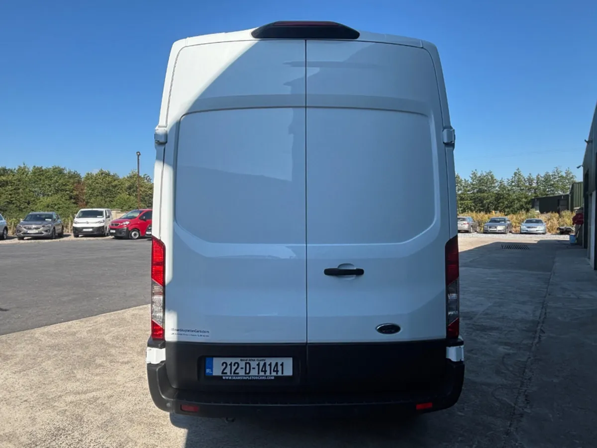 Ford Transit 350L BASE 2.0 TD 130BHP M6 FWD 3DR - Image 4