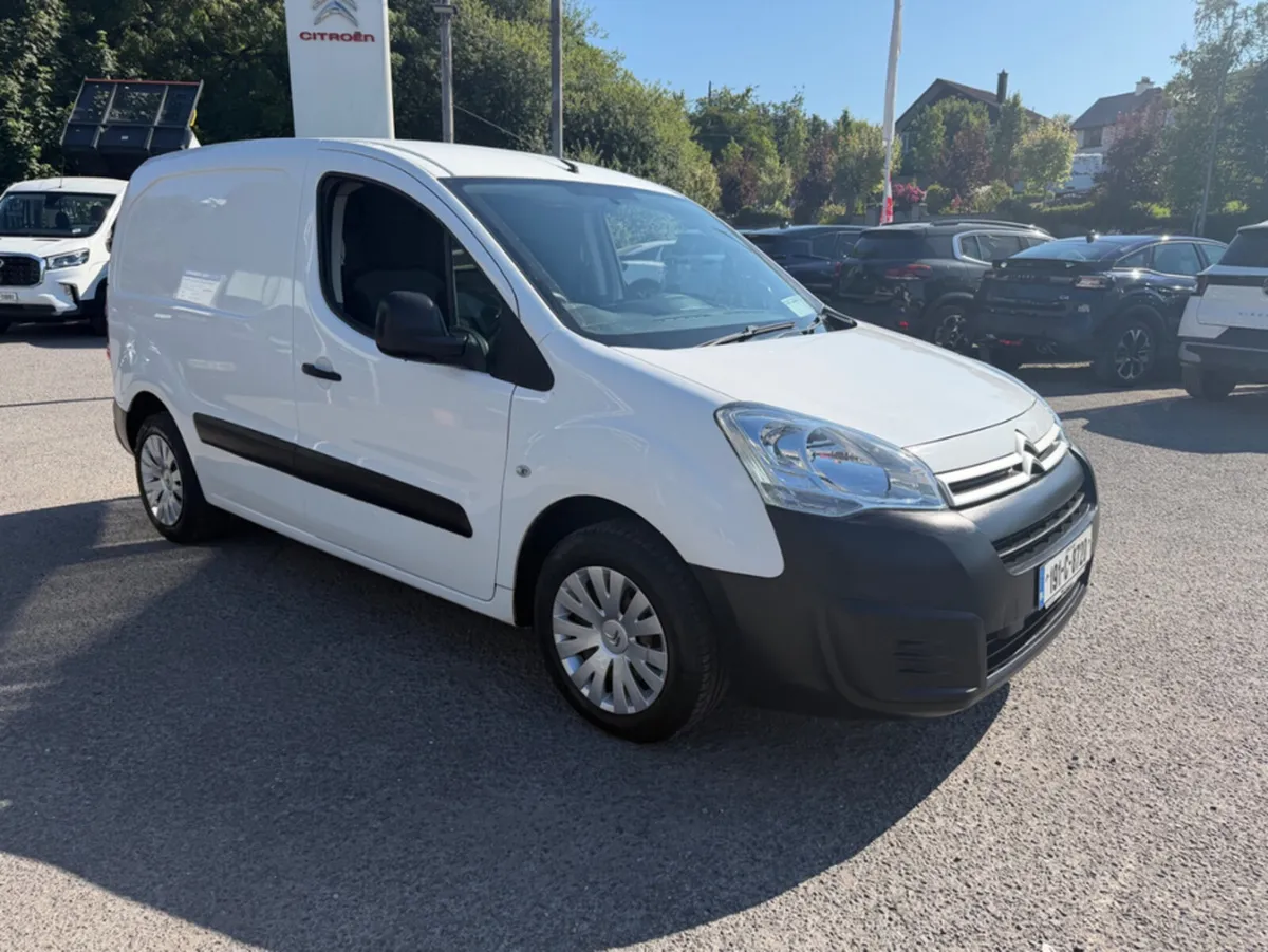 Citroen Berlingo LX BLUEHDI 75 625KG S SWB MY40 3 - Image 4