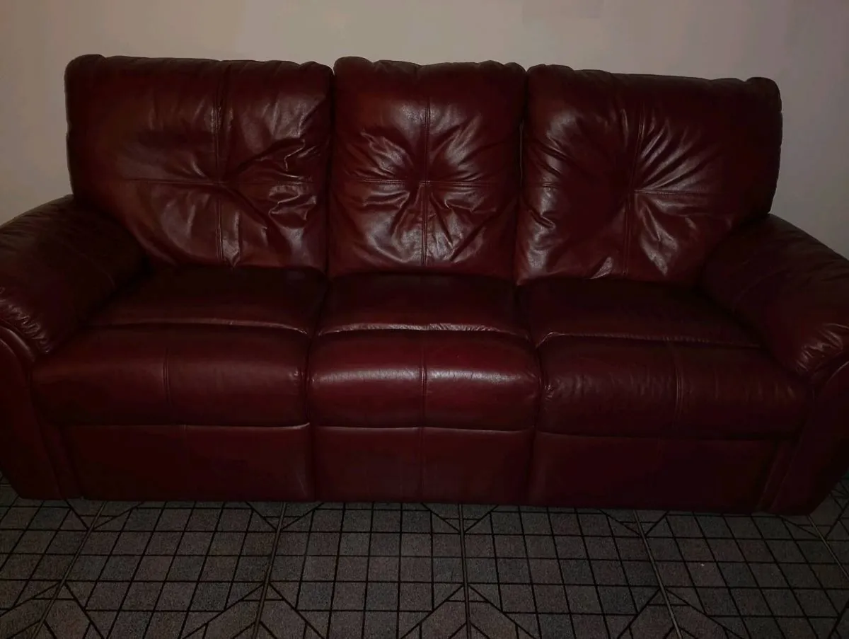 3 seater and 2 seater sofa - Image 3