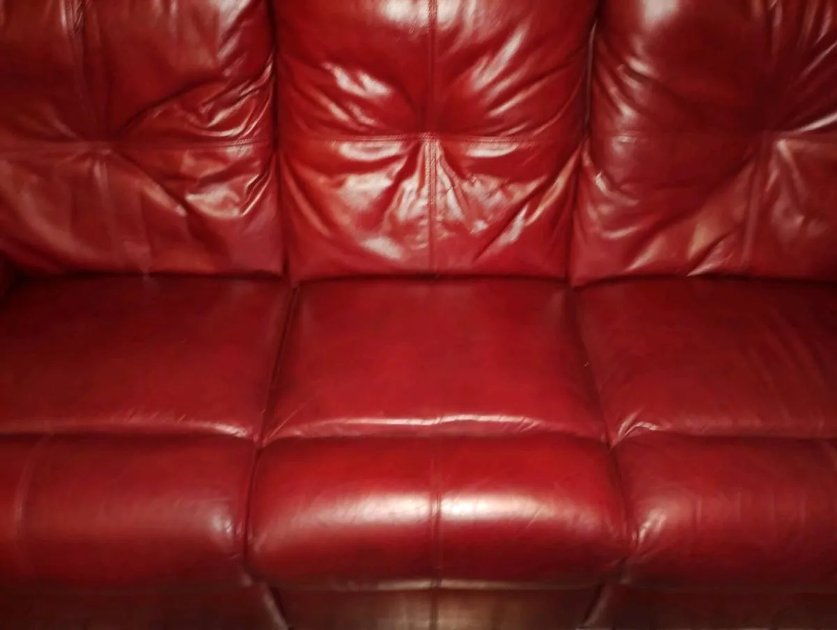 3 seater and 2 seater sofa - Image 1
