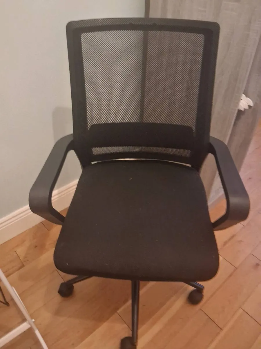 Chair - Image 2
