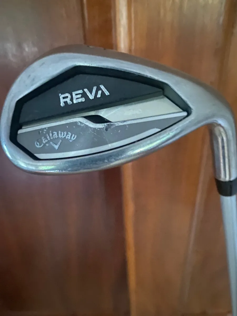 Ladies Callaway REVA Sand Wedge Graphite Shafted - Image 1