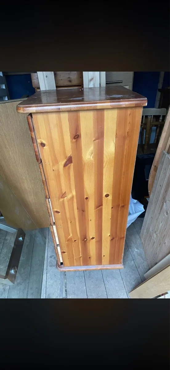tall boy / chest of drawer pine €70 - Image 3