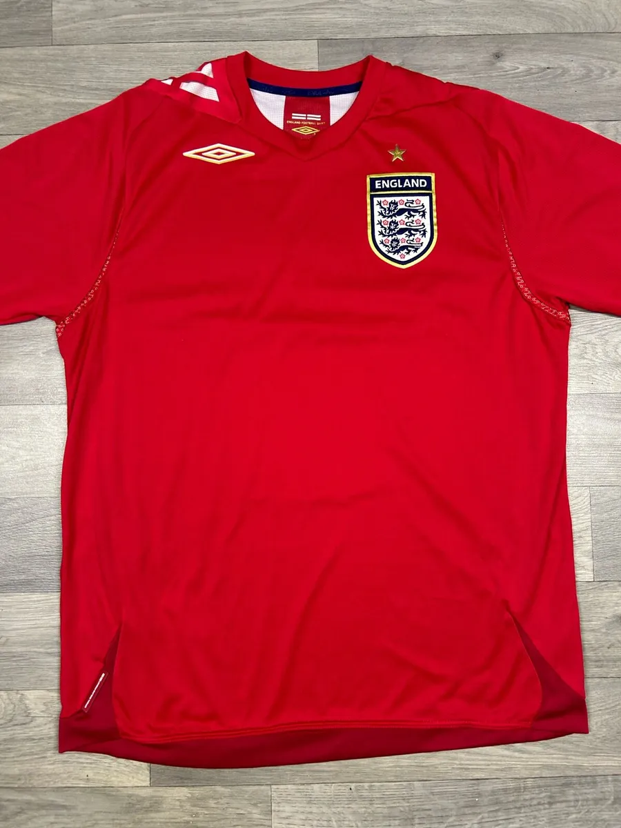 Vintage 2006 Umbro England Away Jersey Shirt Large - Image 2