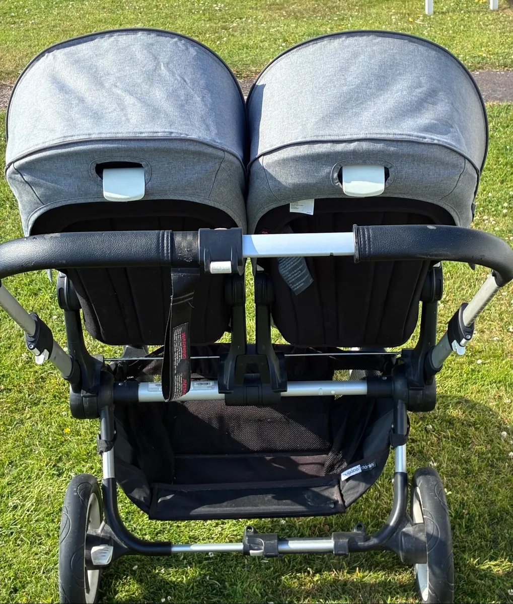 Bugaboo Donkey Twin set - Image 4