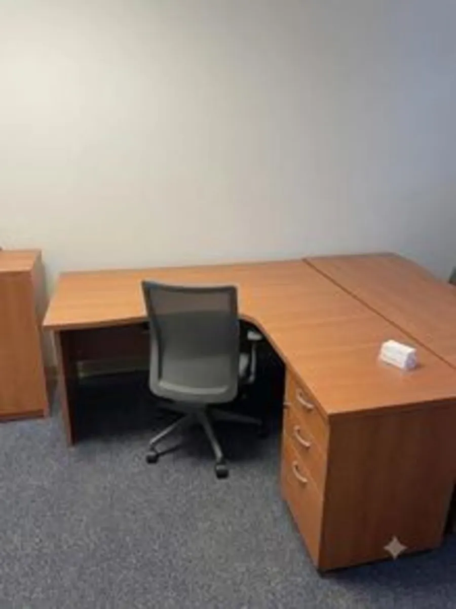 Office Desk