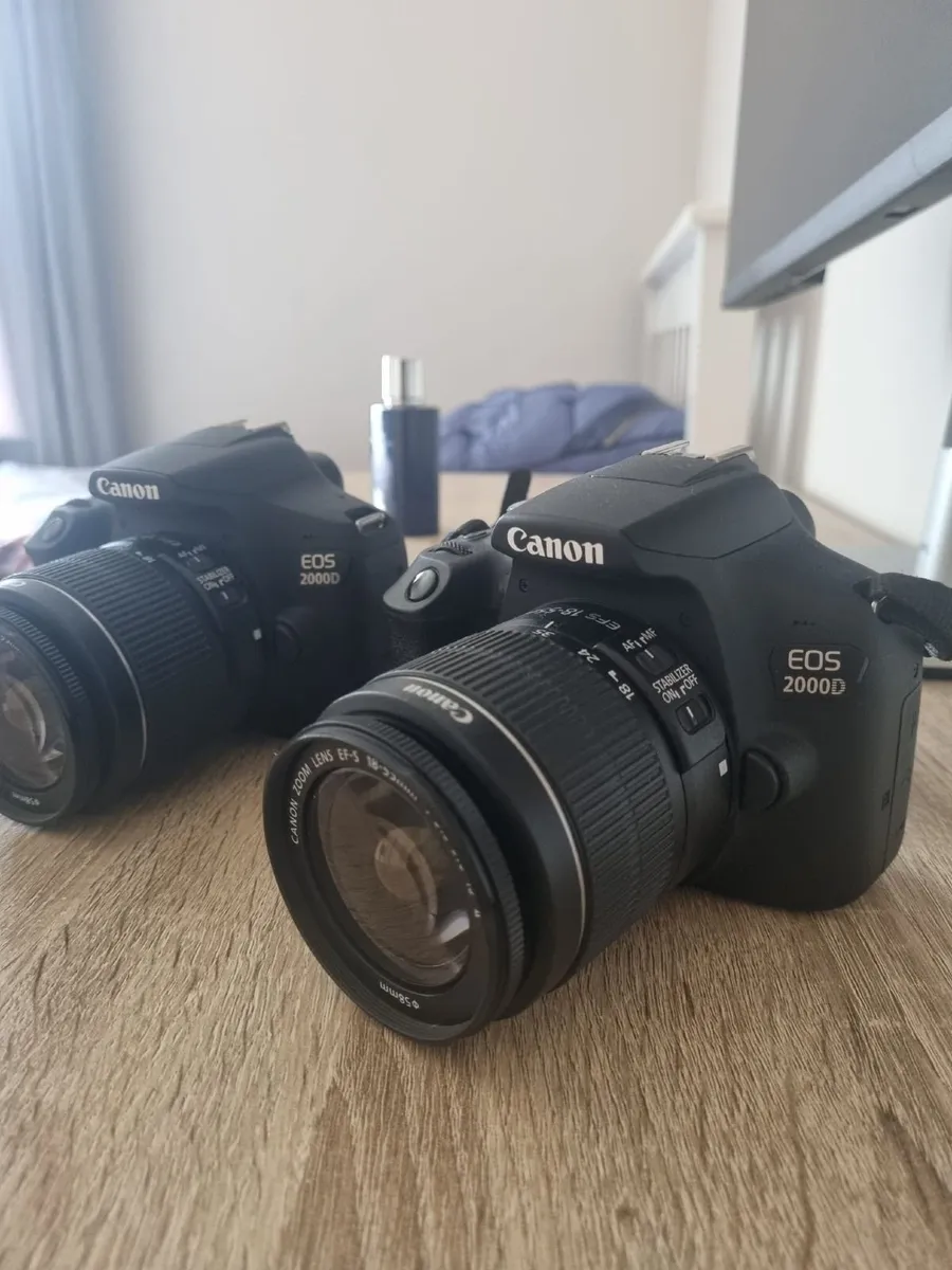 Canon photo cameras - Image 1