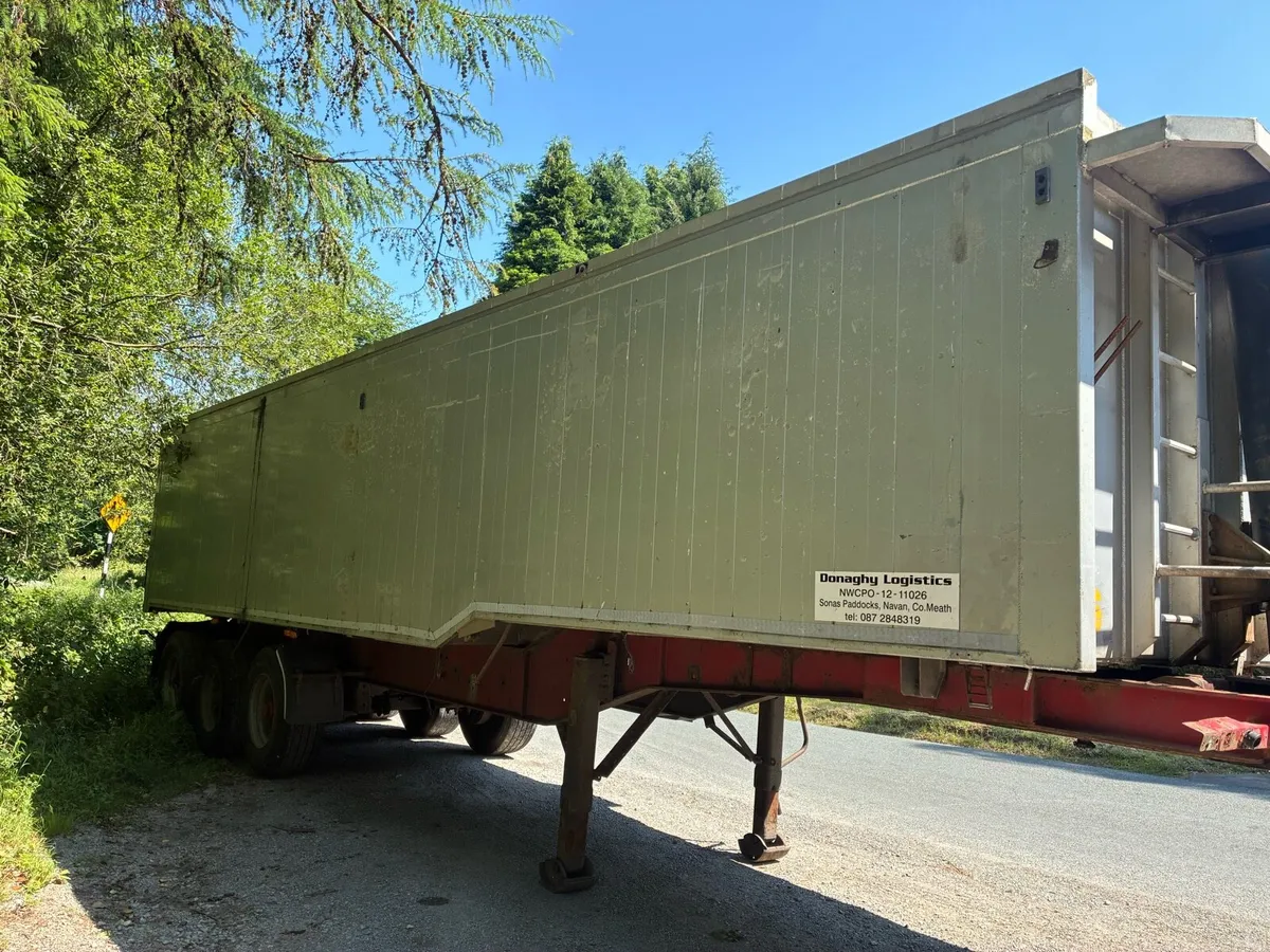 Grain trailer - Image 2