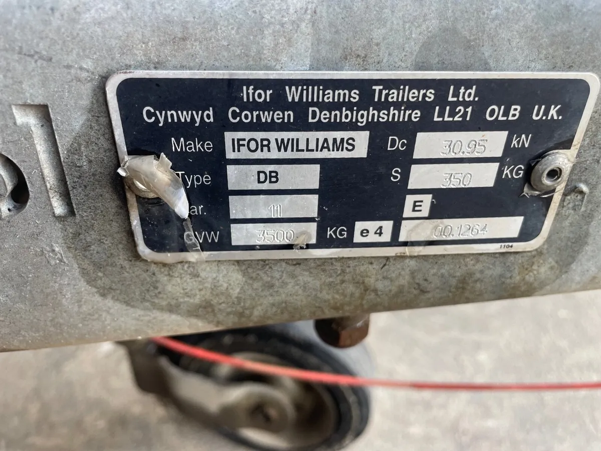 Trailer - Image 2