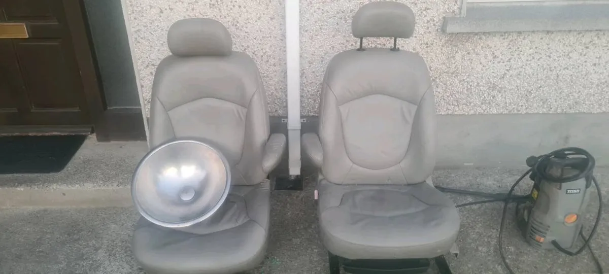 Letter seats Seats for campervan - Image 1