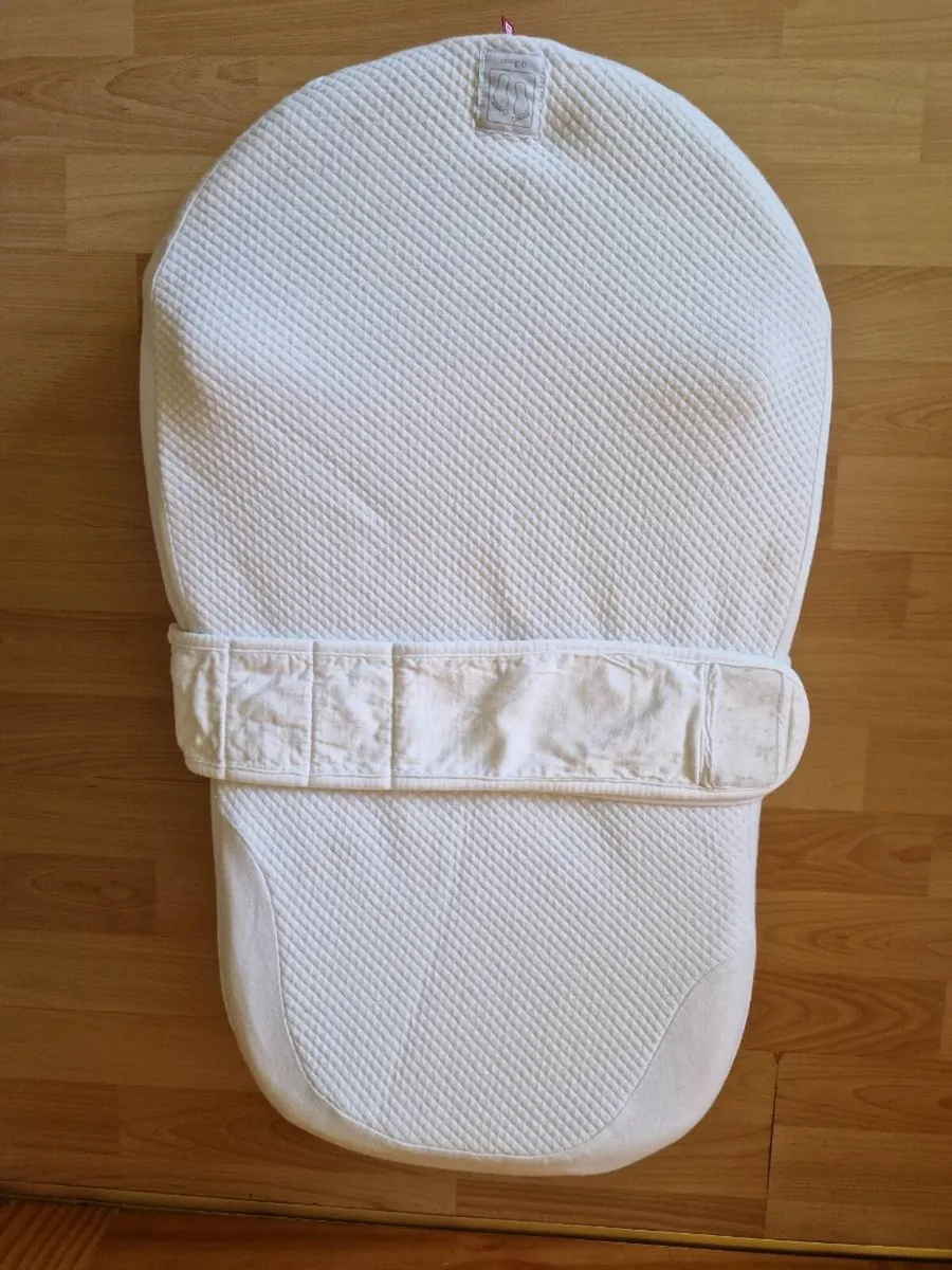 Red Castle Cocoonababy with extra fitted Sheet – W - Image 2