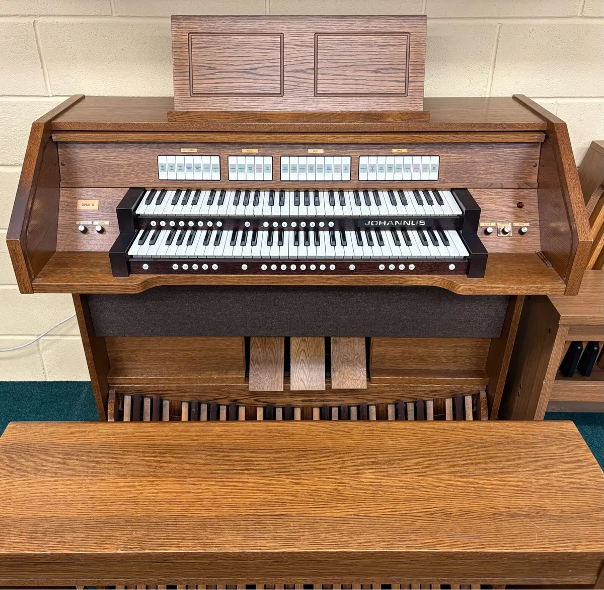Church Organ - Image 1