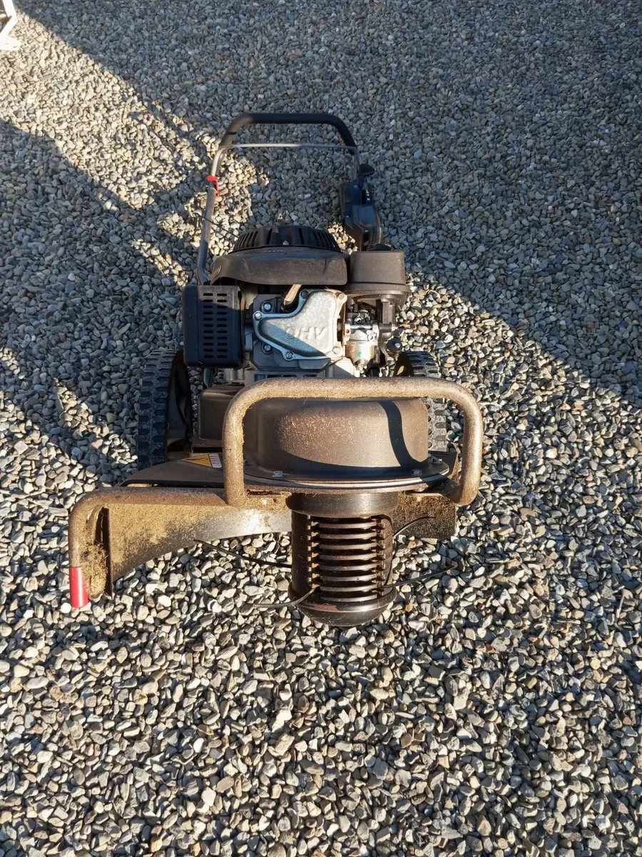 Wheeled heavy duty brushcutter - Image 3