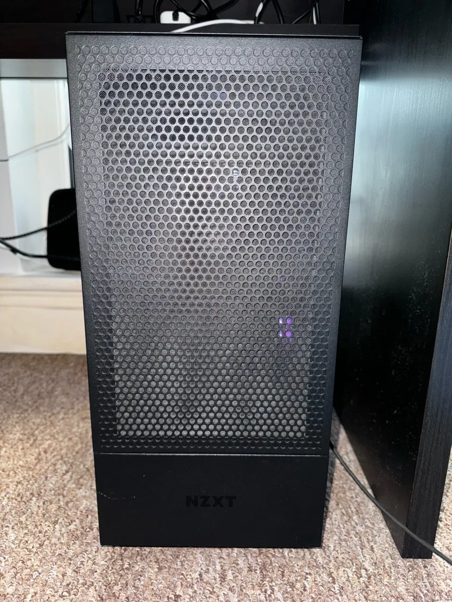 Gaming PC + Peripherals - Image 2