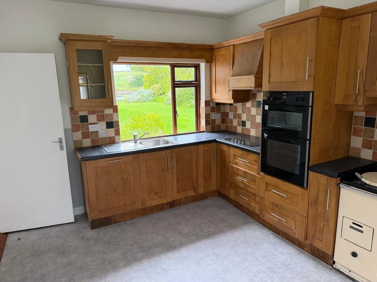 Kitchen - Image 2
