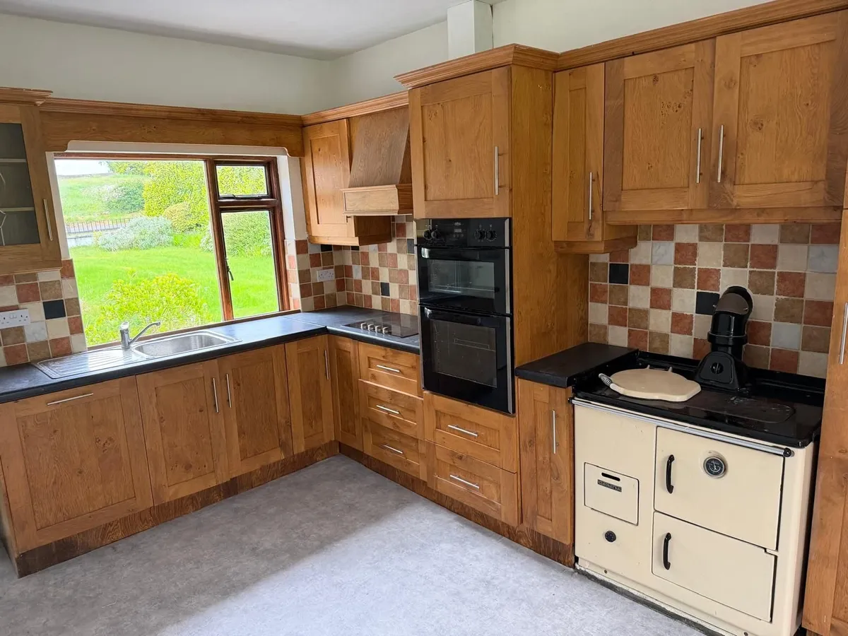 Kitchen - Image 3