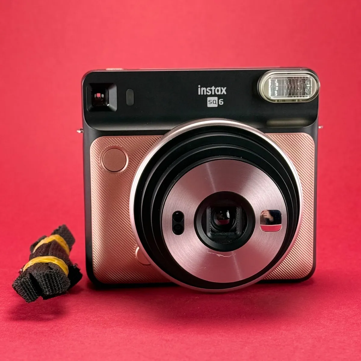 Fuji Instax SQ 6 instant camera - Image 1