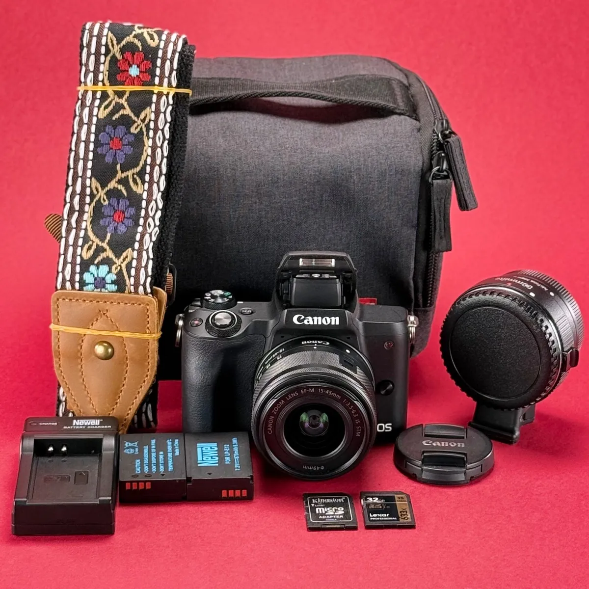 Canon EOS M50 24.1 MP ( Low shutter count ) - Image 1