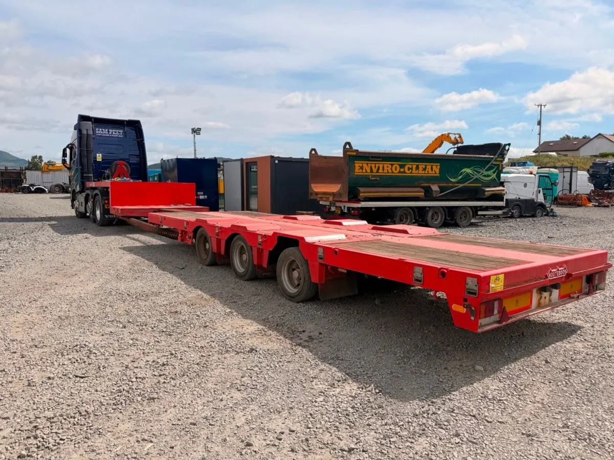 38 FT .... 2010 Nooteboom 3 axle extender Lowloade - Image 1