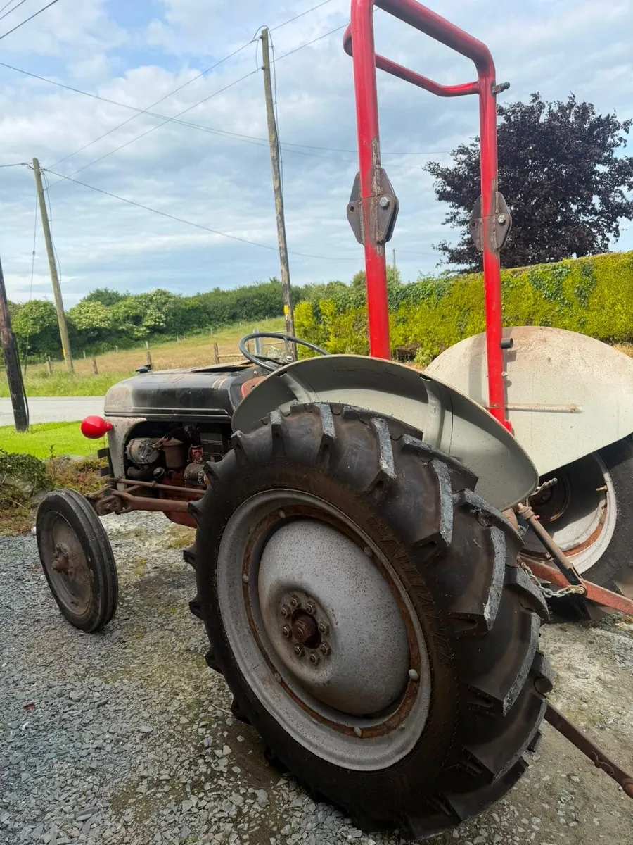 Ford NAN Petrol - Image 2