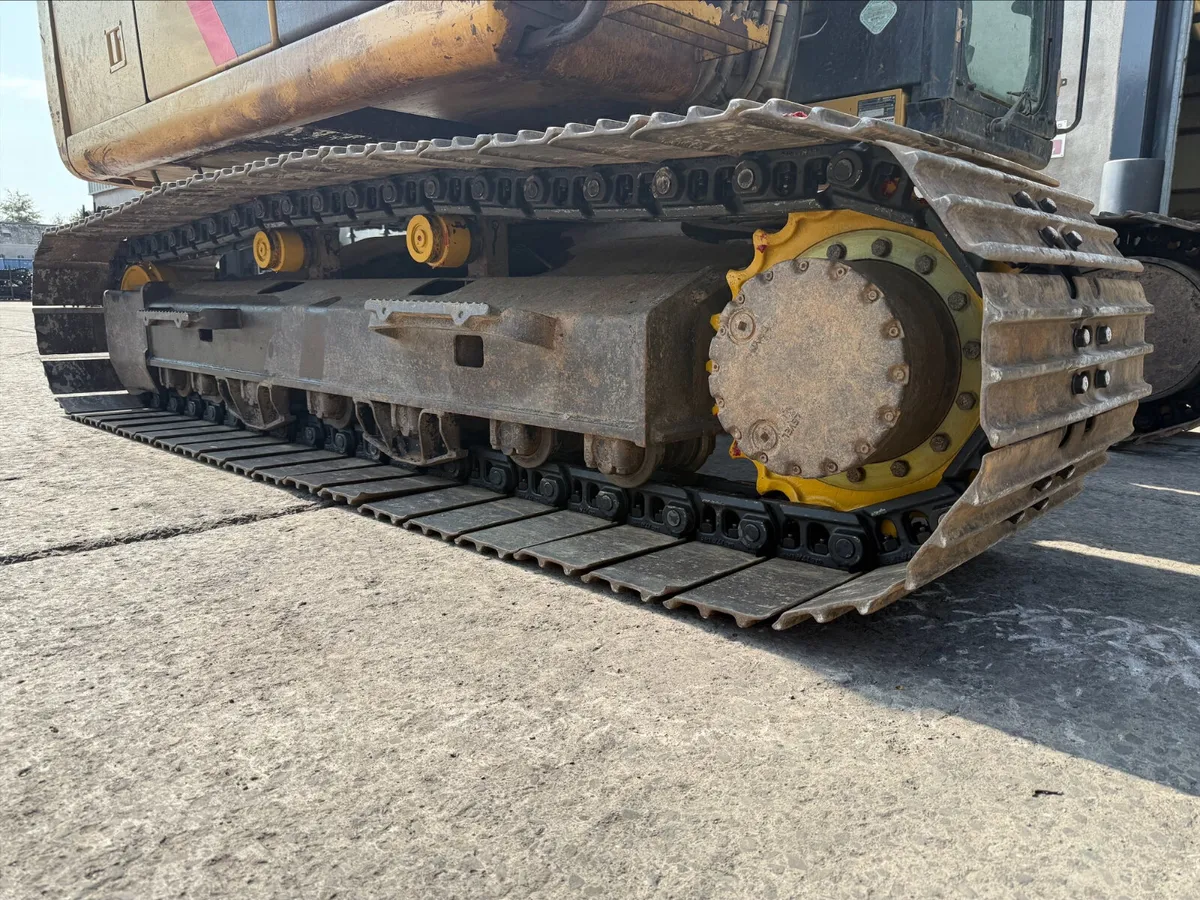 Supplied & Fitted @ Undercarriage Ireland - Image 3