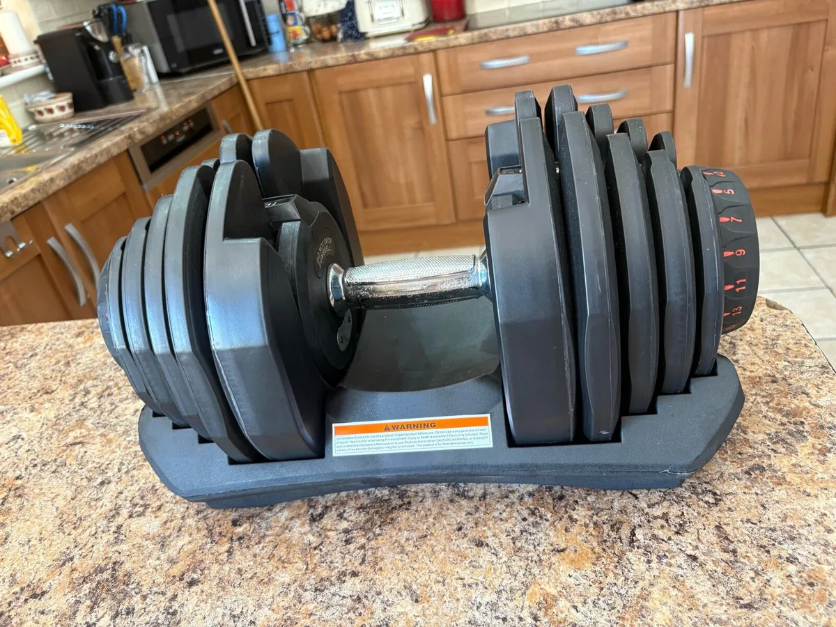 2.5KG  TO 40KG SELECTABLE DUMBBELL! - Image 1