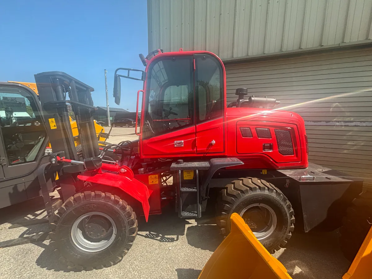Captok CK35 offroad foklift - Image 3