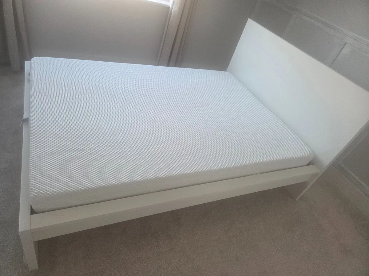 Double bed frame and mattress - Image 1