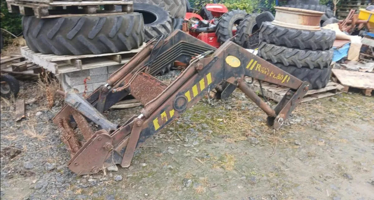 Rossmore Loader to Suit 390 etc. - Image 3