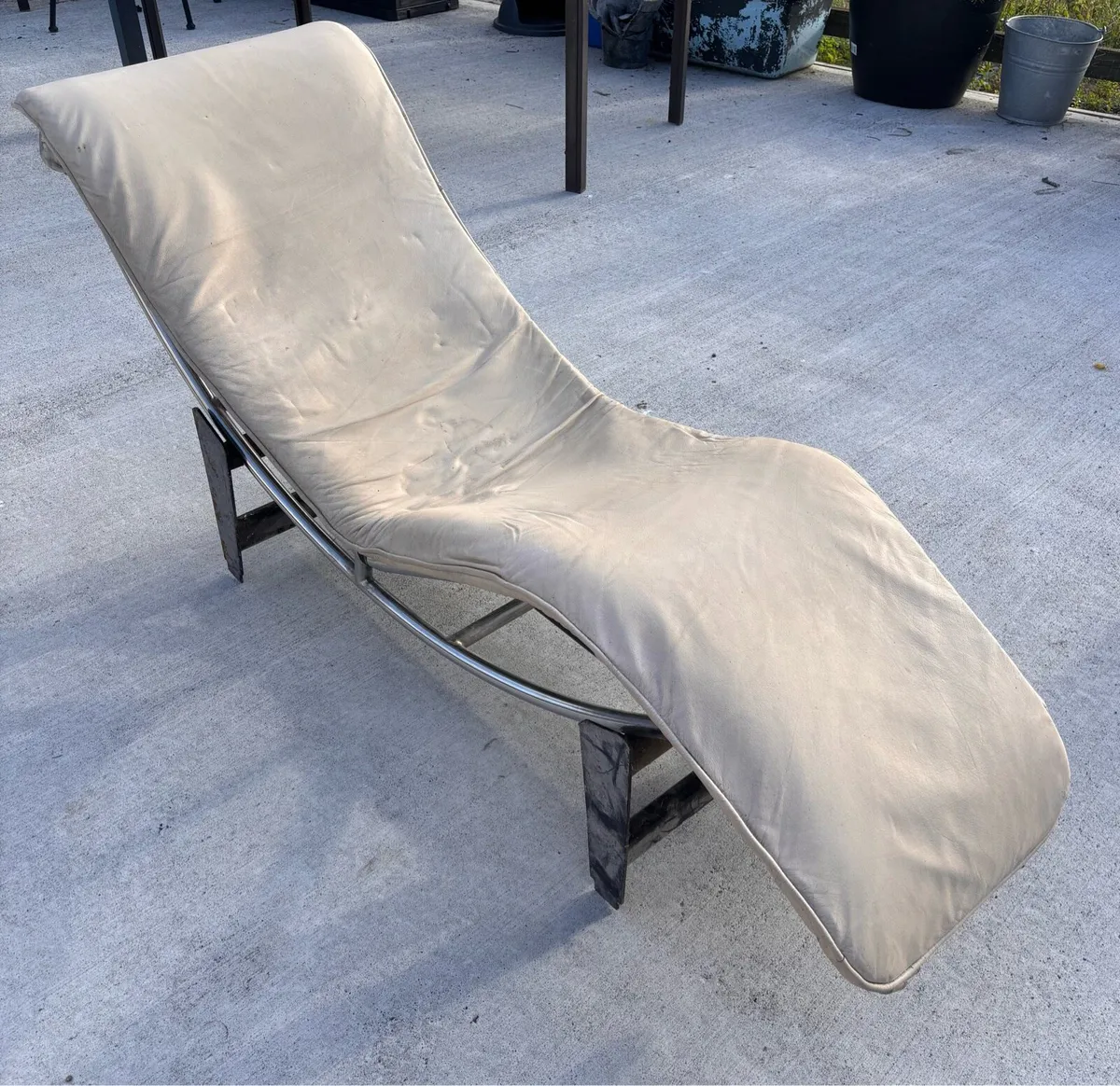 LC4 Chaise Lounge - Image 2