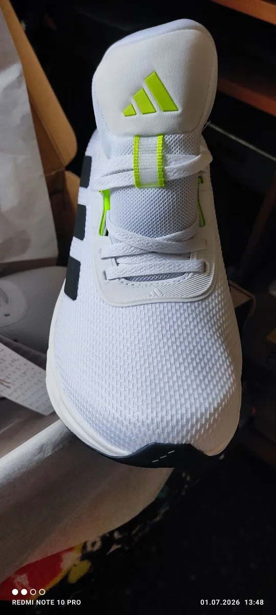 MENS TRAINERS - Image 1