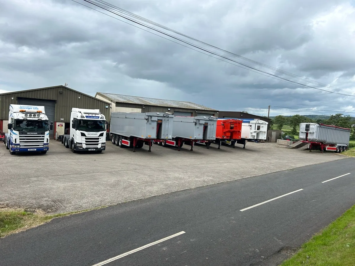 Tipping trailers - Image 1
