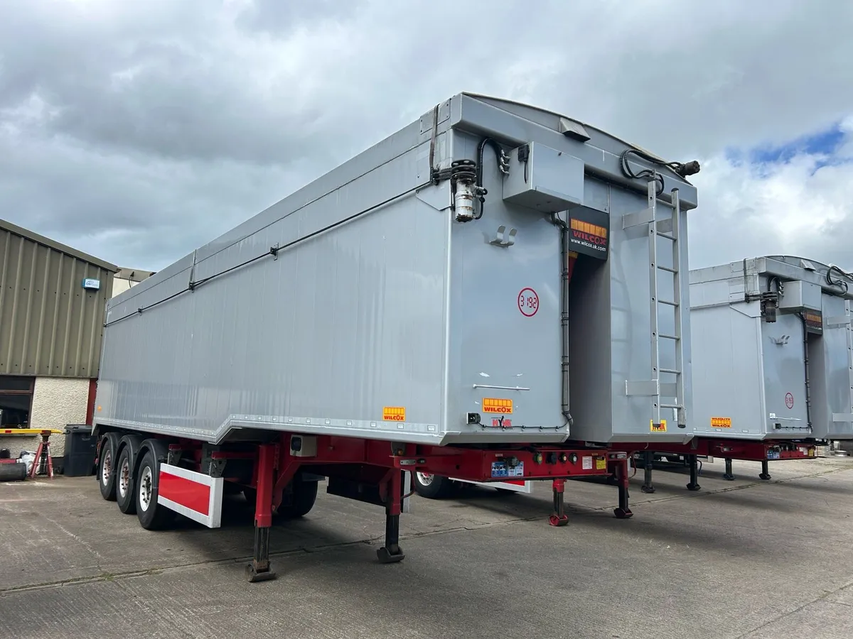 Tipping trailers - Image 3