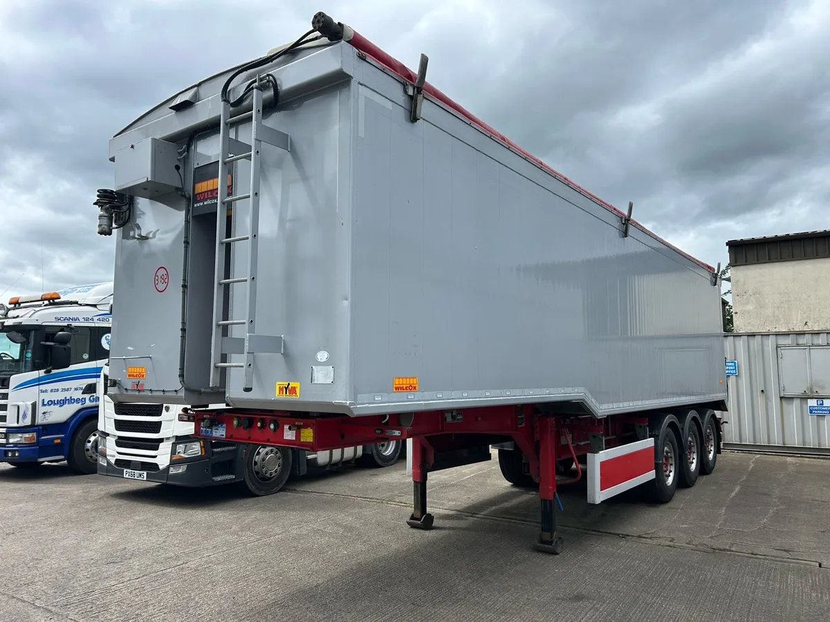 Tipping trailers - Image 4