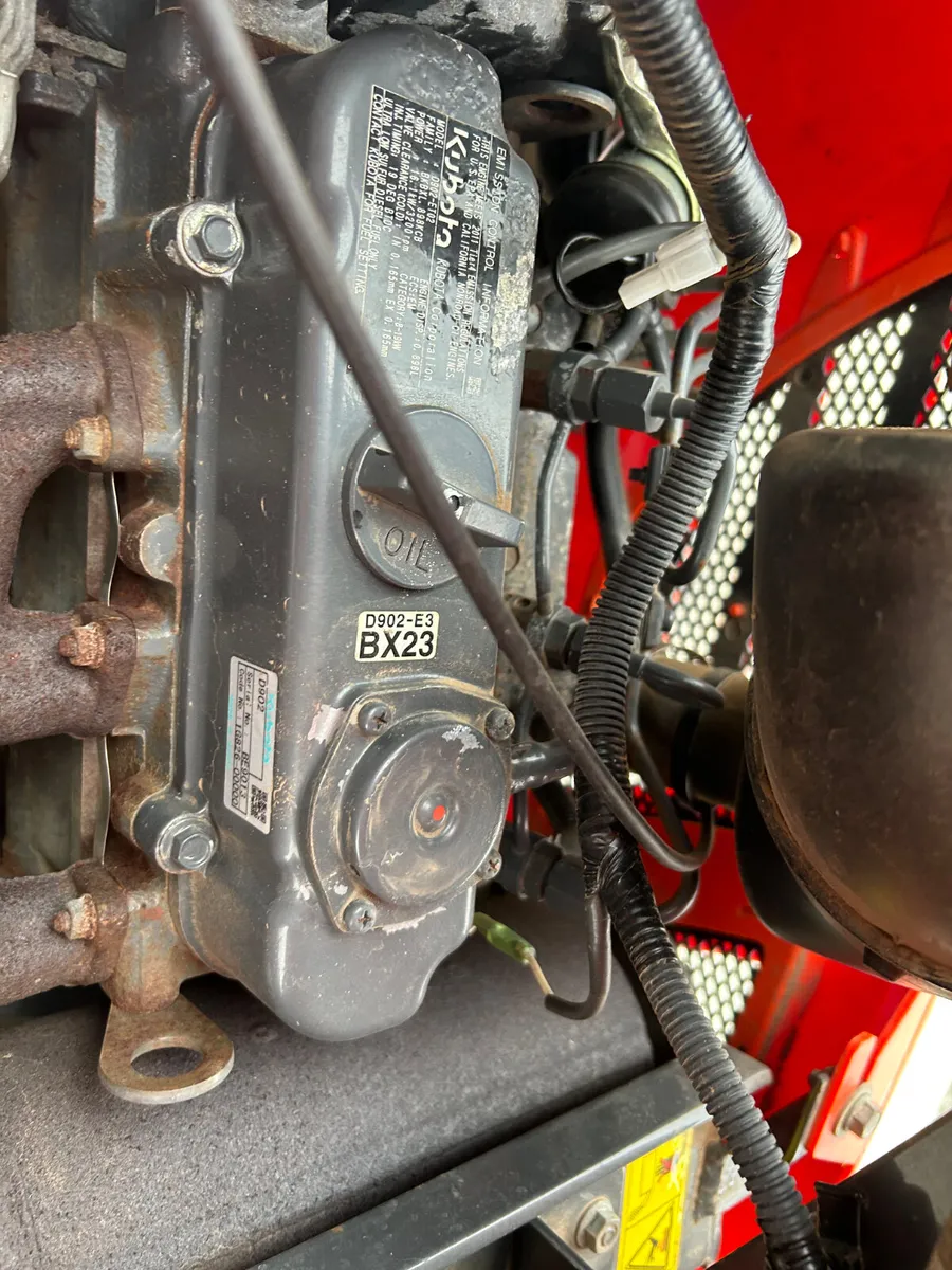 Kubota BX2350 Compact Tractor - Image 2