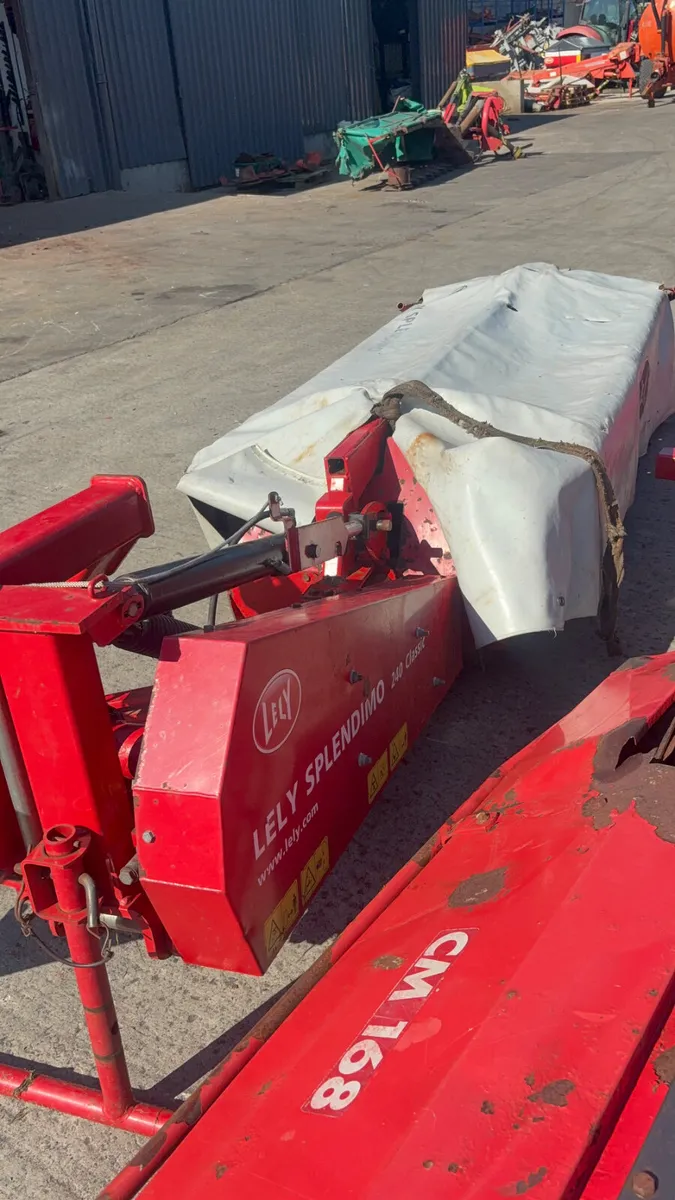 2015  LELY SPLENDIMO 240 - Image 3