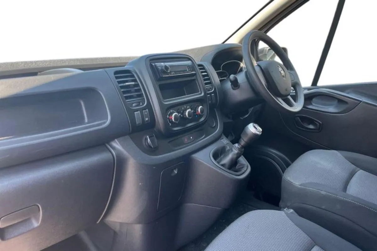 Renault Trafic BUSINESS+ - Image 3