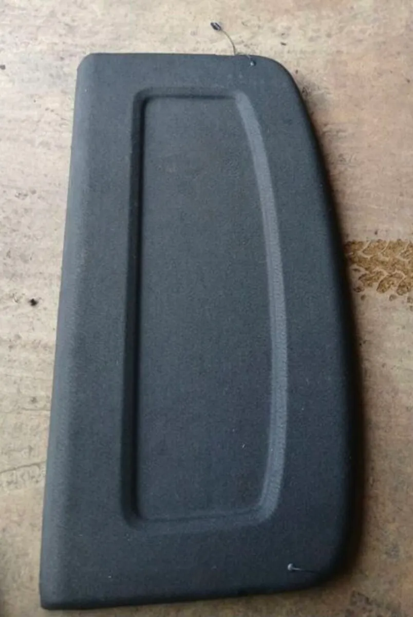 2017 Ford Focus Parcel shelf - Image 1