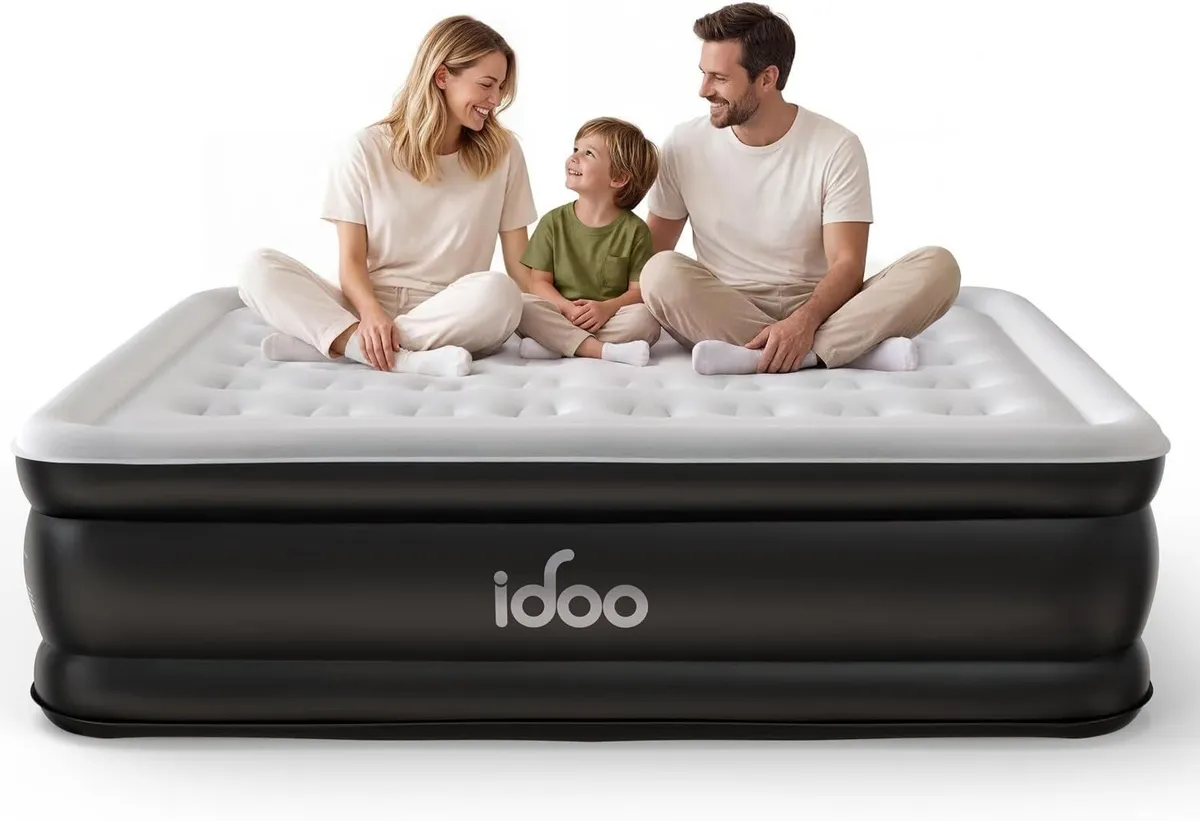 Inflatable Air Mattress Airbed with Built-In Pump - Image 1